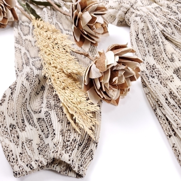 Current Air Anthropologie Snakeskin Print Sheer Lined Dress Size Small - Picture 12 of 15